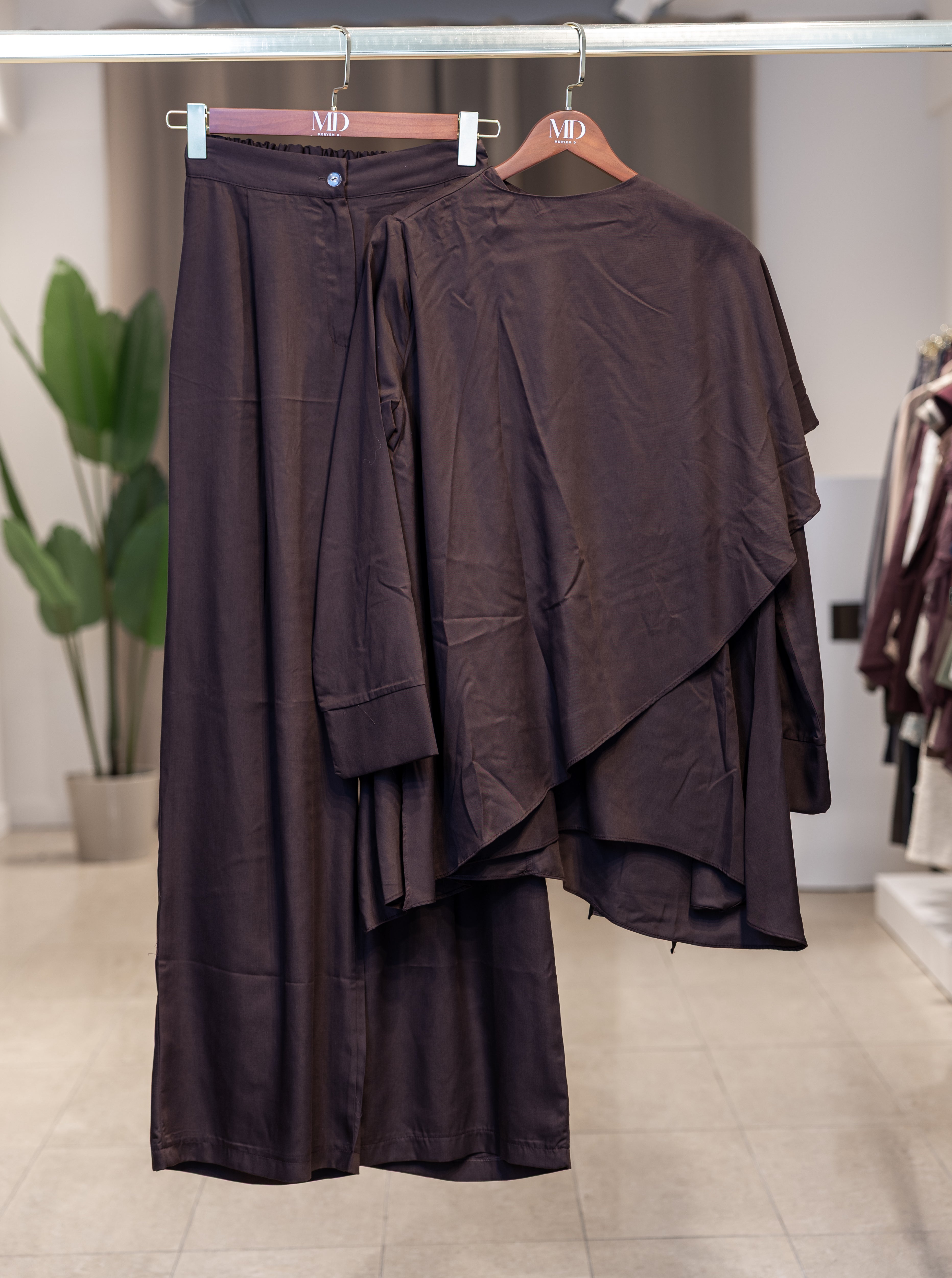 Ensemble pantalon et tunique fluide marron