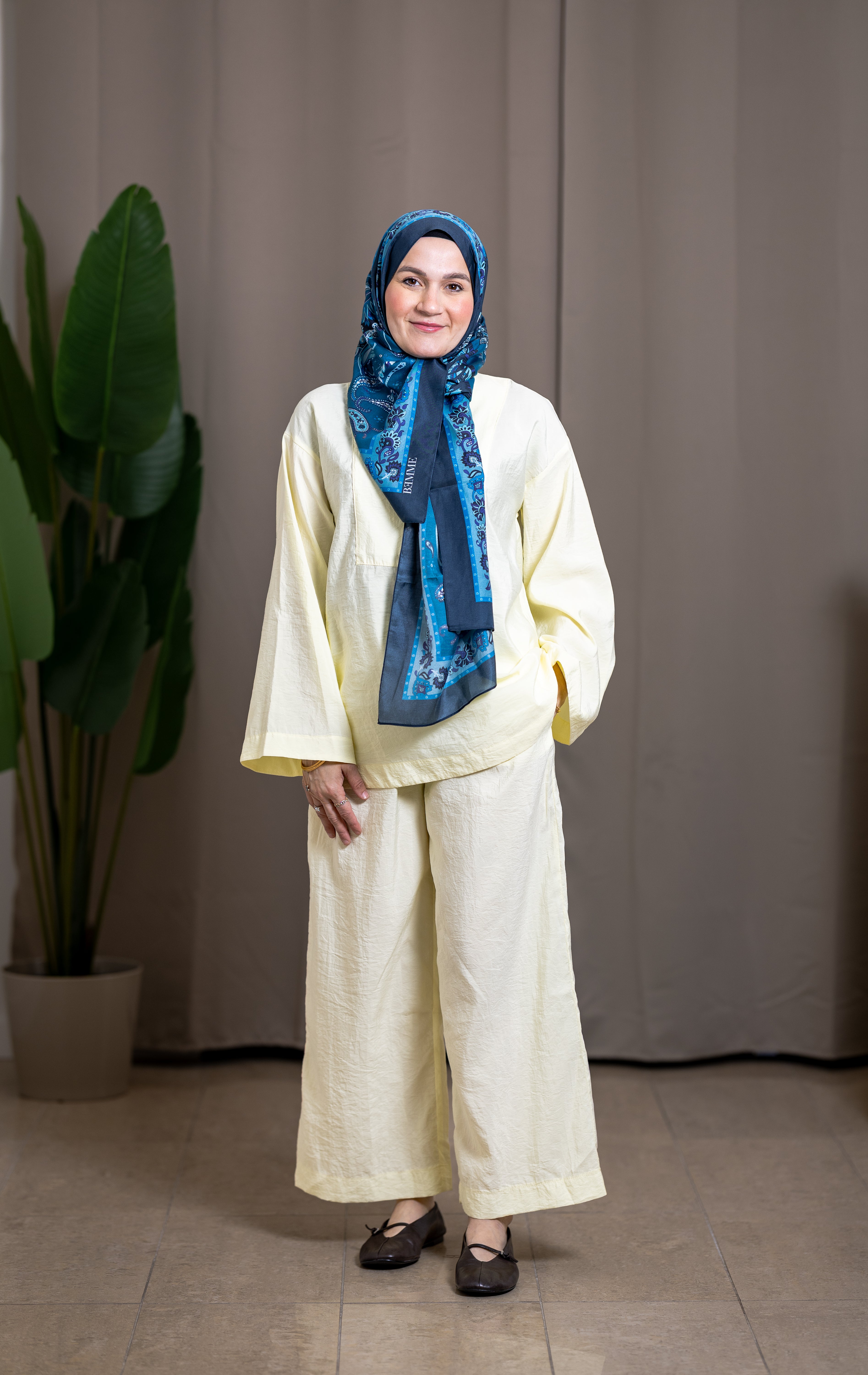 Ensemble Tunique Oversize et Pantalon Fluide Jaune