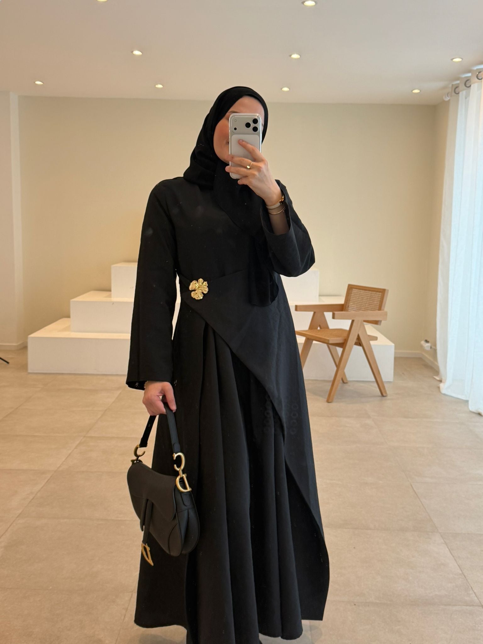 Robe Zoye en cupro avec broche